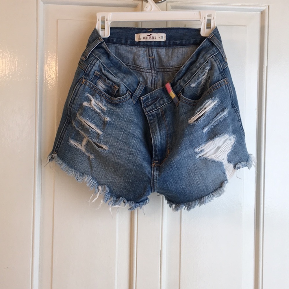 Hollister shorts size 3